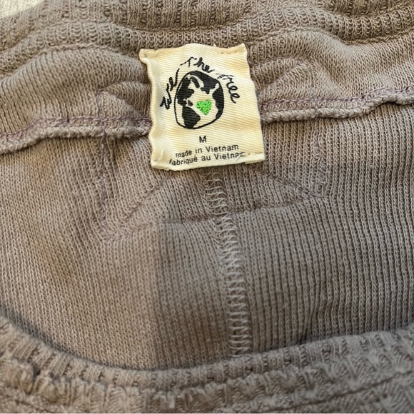 Free People Colby Long Sleeve Tee in Atmosphere, Sz M - Picture 14 of 16